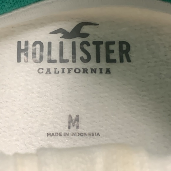 Womens Hollister Henley Pullover Long Sleeve Cropped Oversized Sweatshirt - Picture 3 of 8